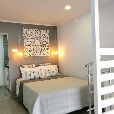 V4 Apartment Horta  Luaran gambar