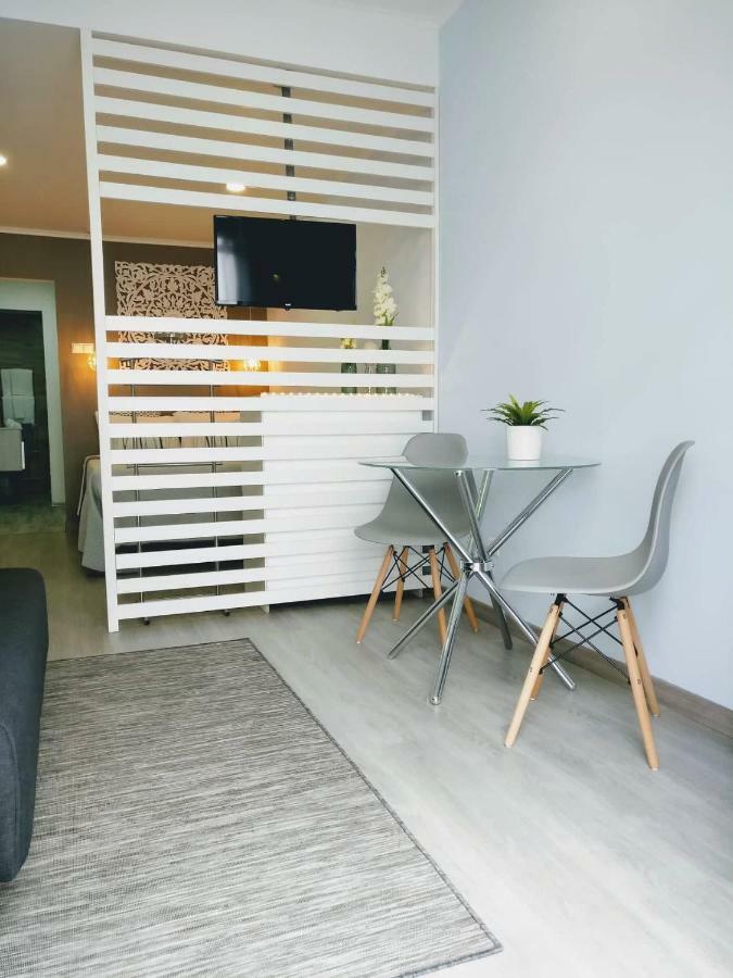 V4 Apartment Horta  Luaran gambar