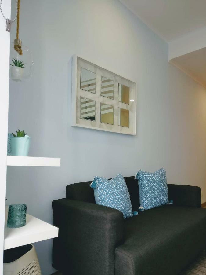 V4 Apartment Horta  Luaran gambar