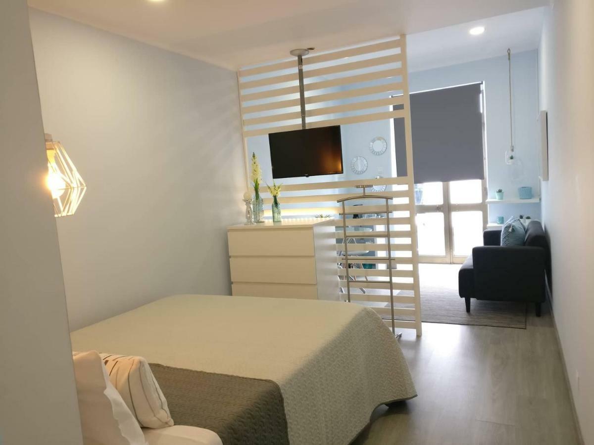 V4 Apartment Horta  Luaran gambar
