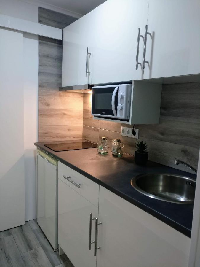 V4 Apartment Horta  Luaran gambar