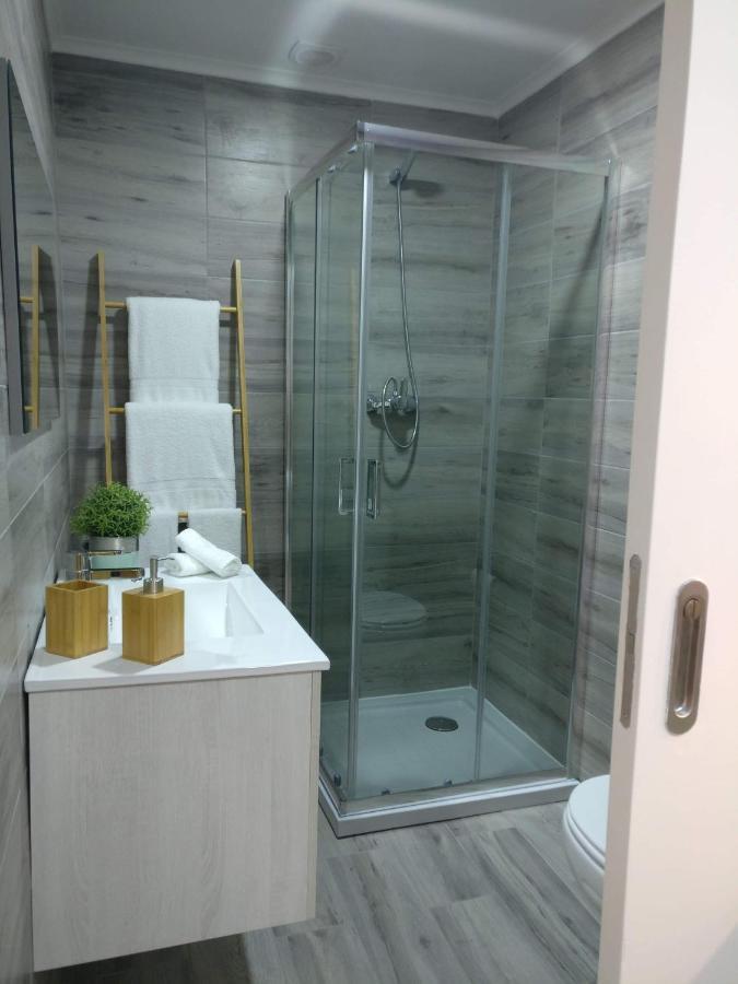 V4 Apartment Horta  Luaran gambar